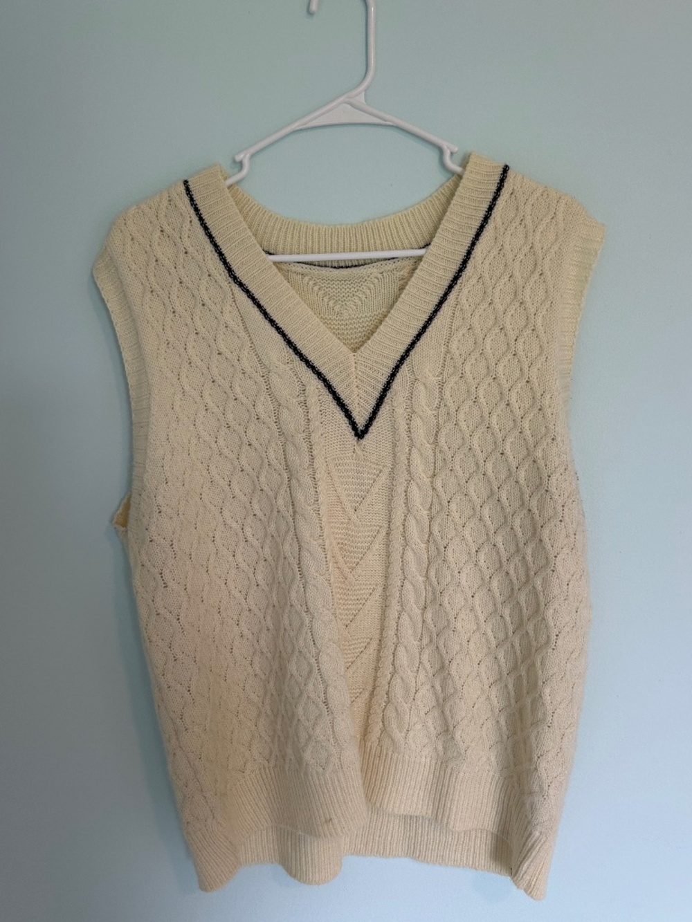 Cream Cable Knit Sweater Vest 🤍